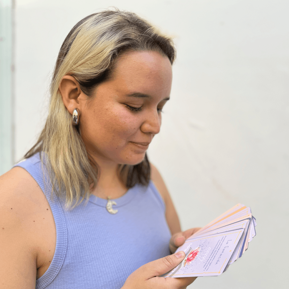 Cartas Soy Luminosa PAZ + Manual - Mazo cartas inspiradoras - Oráculo y Autoconocimiento