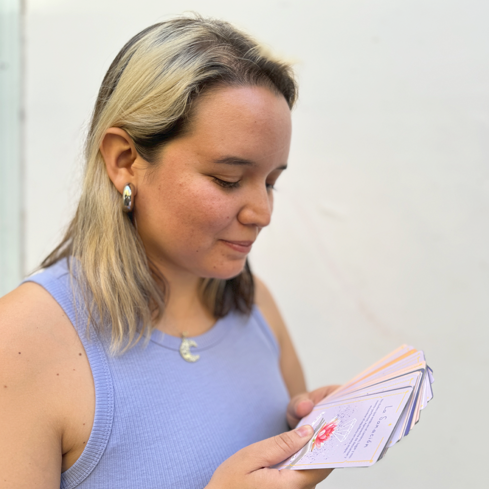 Cartas Soy Luminosa PAZ + Manual - Mazo cartas inspiradoras - Oráculo y Autoconocimiento